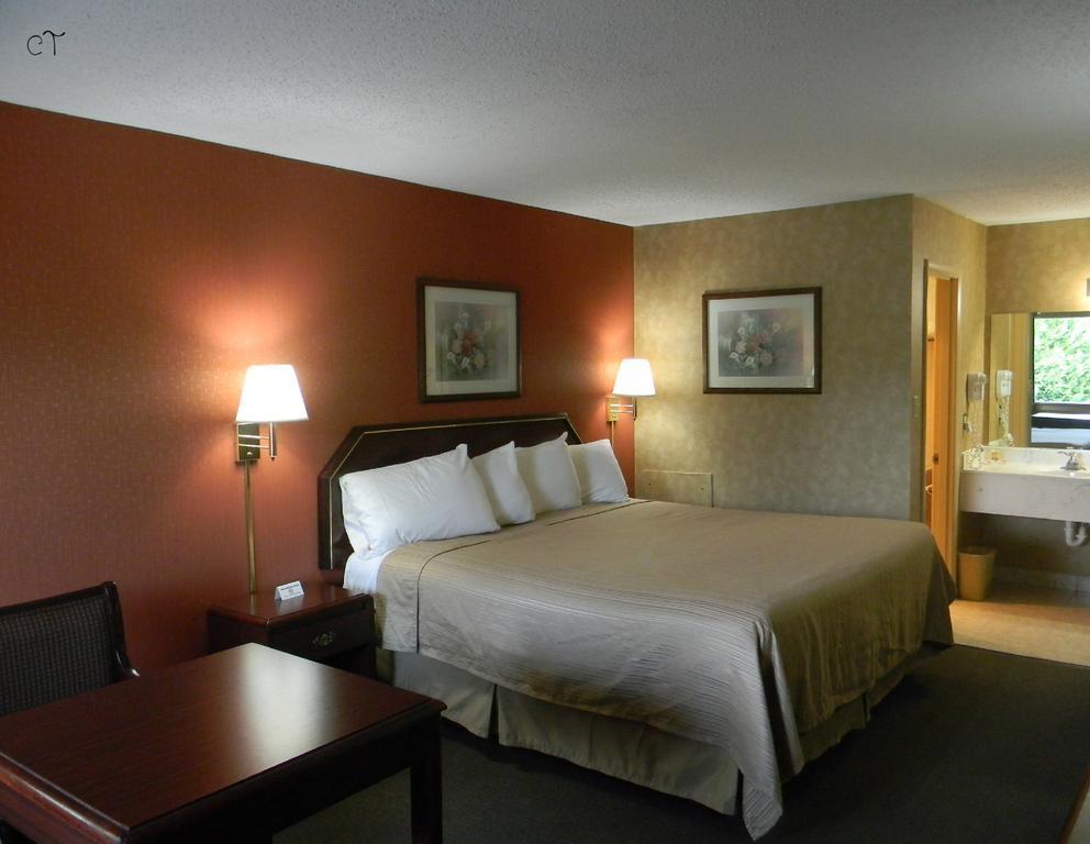 Econo Lodge Lynchburg South Esterno foto