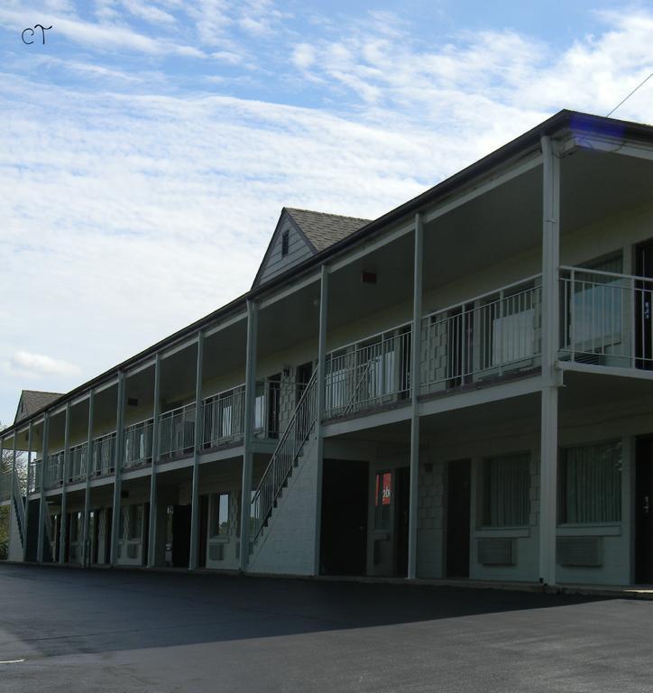 Econo Lodge Lynchburg South Esterno foto