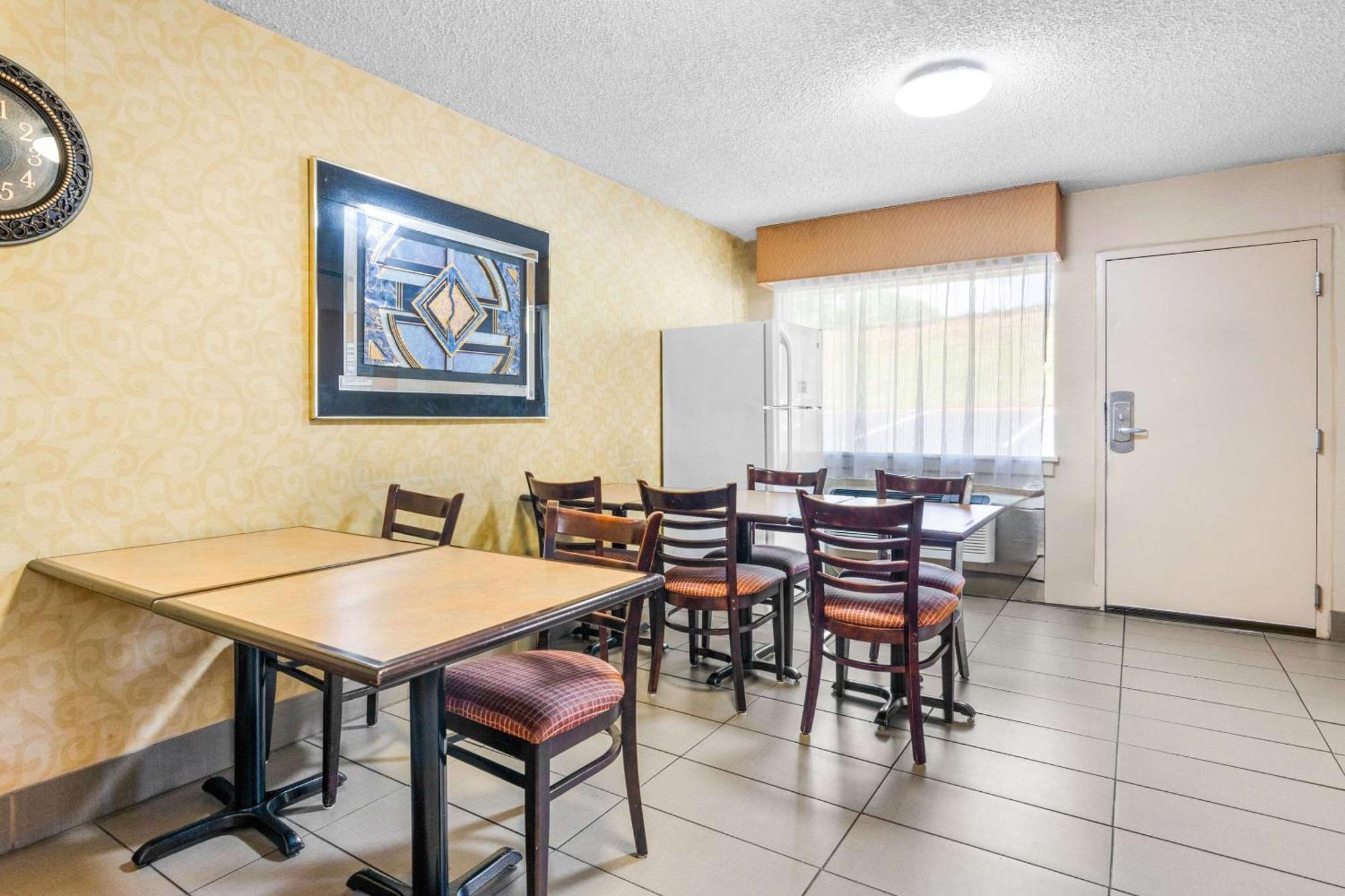 Econo Lodge Lynchburg South Esterno foto