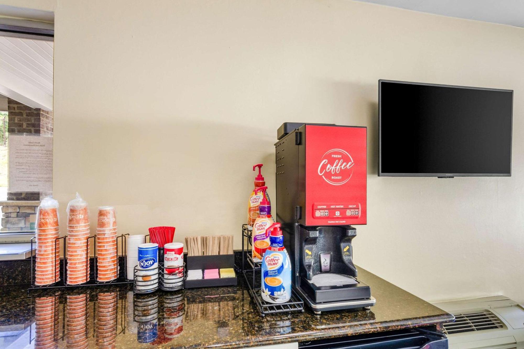 Econo Lodge Lynchburg South Esterno foto