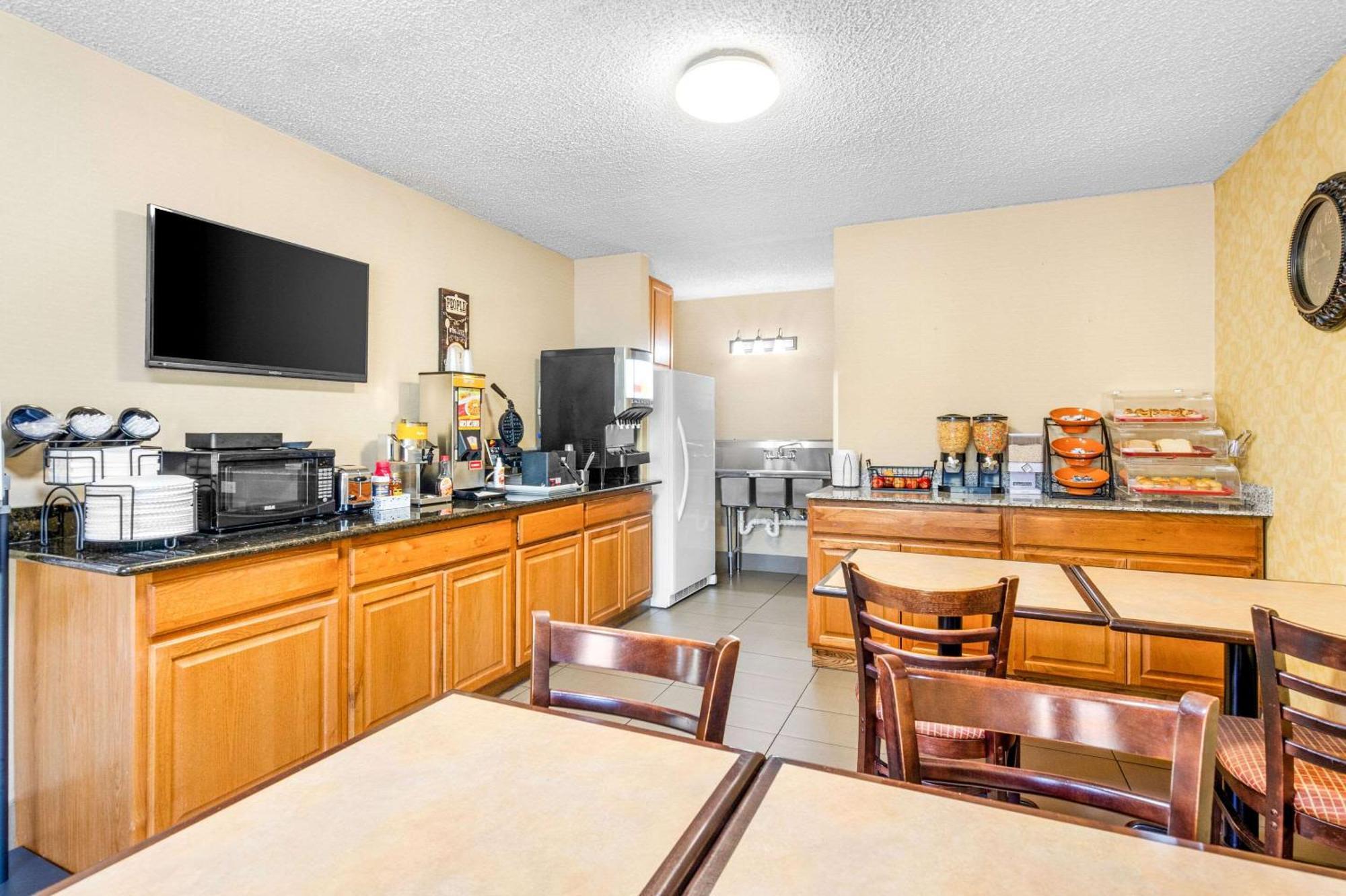Econo Lodge Lynchburg South Esterno foto