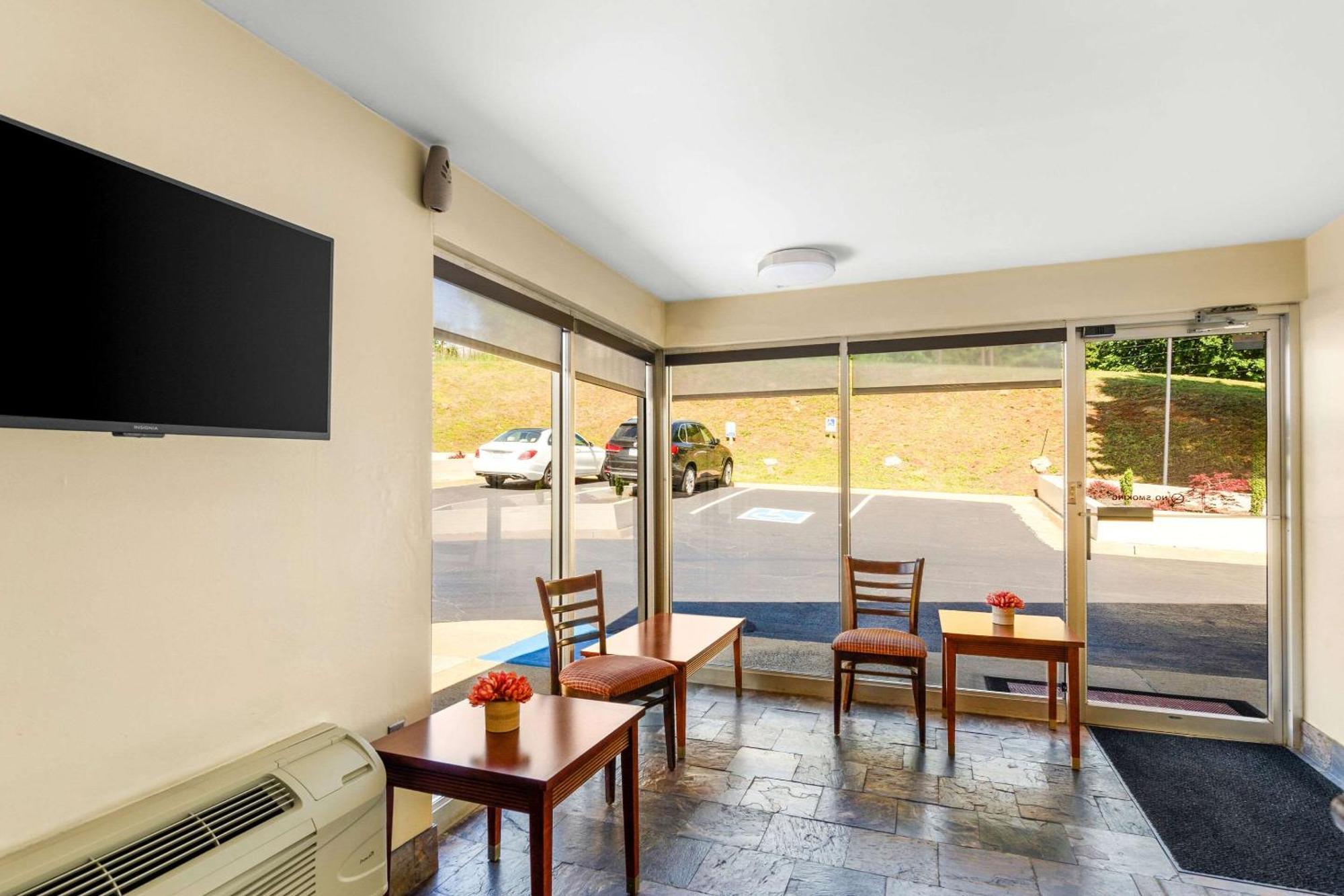 Econo Lodge Lynchburg South Esterno foto